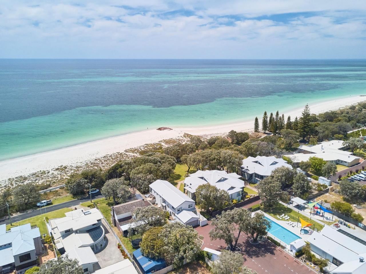 Cape View Beach Resort WEST COAST Экстерьер фото